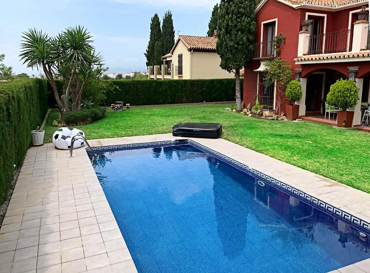 Villa Nabrisa Marbella, 5 Bedroom, Private Pool, Garden, Bbq España