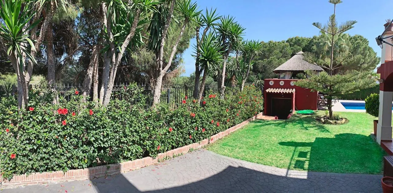 Villa Nabrisa Marbella, 5 Bedroom, Private Pool, Garden, Bbq 0*, Marbella España