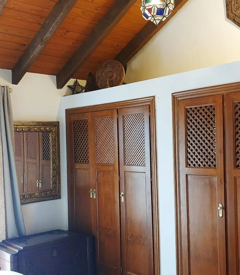 Villa Nabrisa Marbella, 5 Bedroom, Private Pool, Garden, Bbq 0*, Marbella