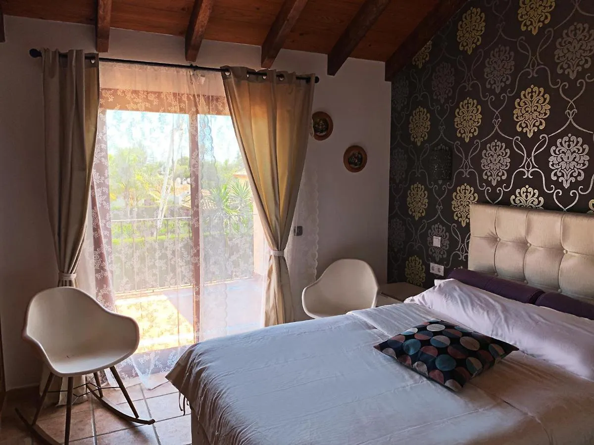 Villa Nabrisa Marbella, 5 Bedroom, Private Pool, Garden, Bbq